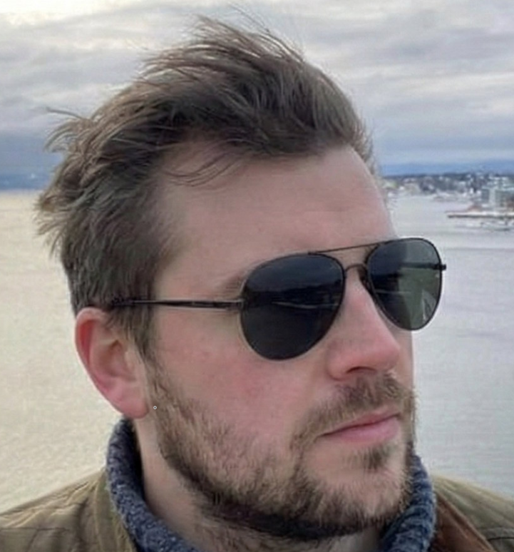 Phil Jenkins's avatar